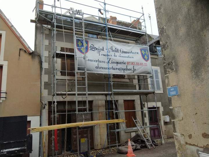 Artisan rénovation toiture Châteauroux